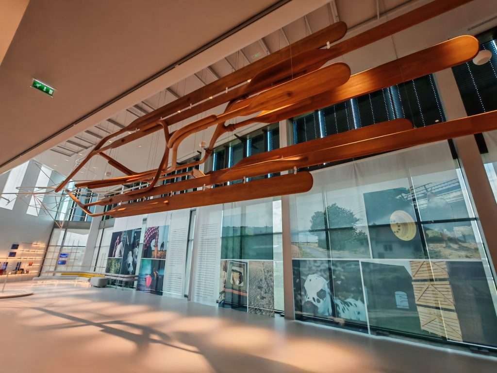 Sur le port de Saint-Malo, le Minerallium du fonds Roullier propose une immersion unique dans le monde des minéraux